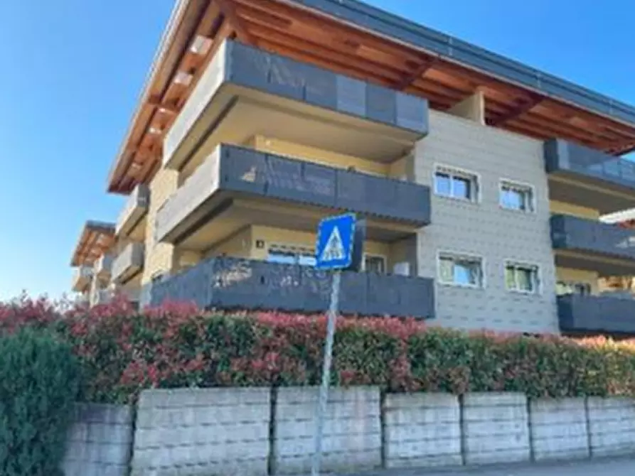Immagine 1 di Appartamento in vendita  in Via Duca d'Aosta a Valdagno