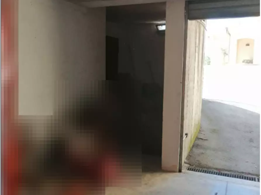 Immagine 2 di Garage in vendita  in via Fonteserpe  a Porto Sant'elpidio