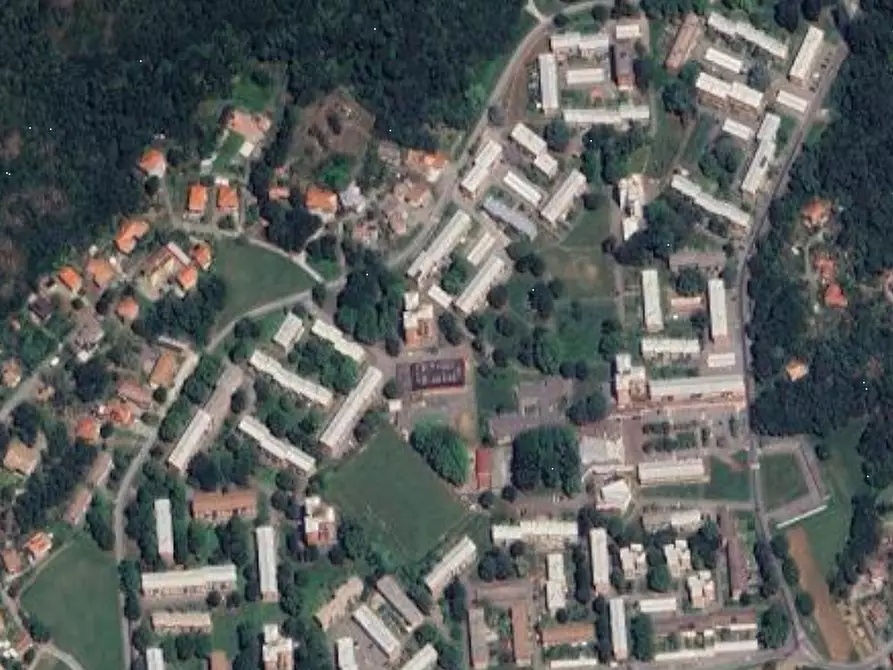 Immagine 12 di Appartamento in vendita  in Viale John Fitzgerald Kennedy a Ivrea