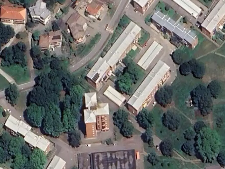 Immagine 13 di Appartamento in vendita  in Viale John Fitzgerald Kennedy a Ivrea