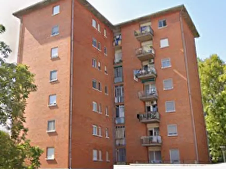 Immagine 3 di Appartamento in vendita  in Viale John Fitzgerald Kennedy a Ivrea