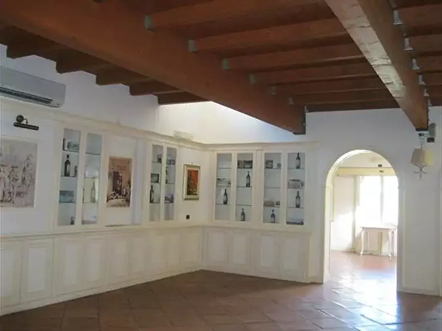 Immagine 5 di Villa in vendita  in Via Anagnina a Grottaferrata