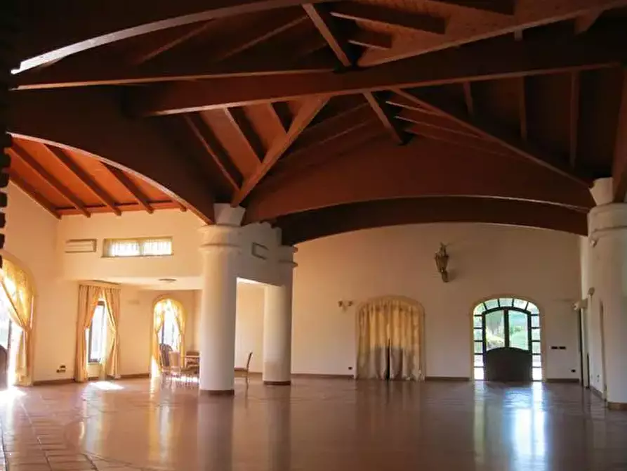 Immagine 6 di Villa in vendita  in Via Anagnina a Grottaferrata