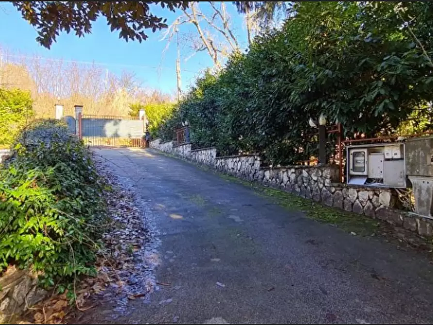 Immagine 9 di Villa in vendita  in Via Cona del Monte a Gavignano