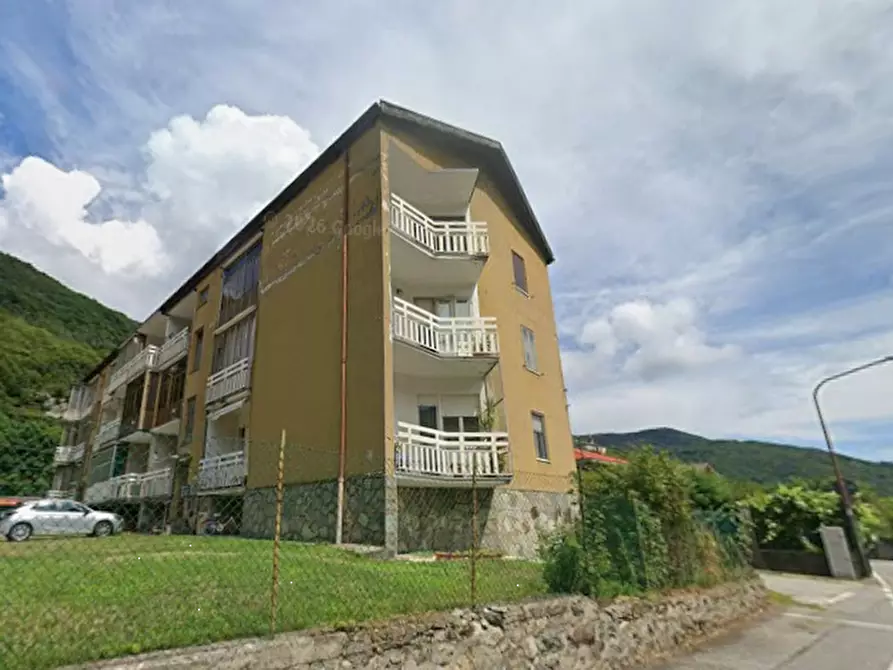 Immagine 11 di Appartamento in vendita  in Via Pilot a Pont Canavese