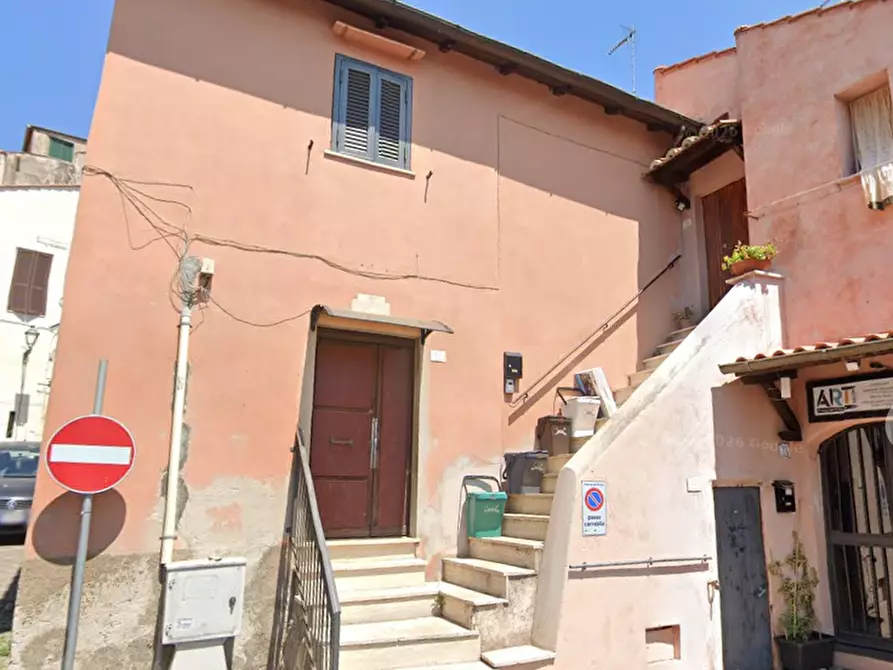 Immagine 1 di Appartamento in vendita  in Via Indipendenza a Ariccia