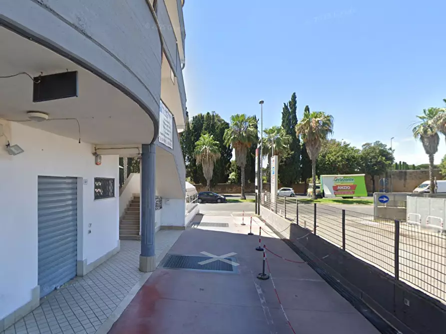 Immagine 10 di Ufficio in vendita  in Via Santa Maria a Nettuno