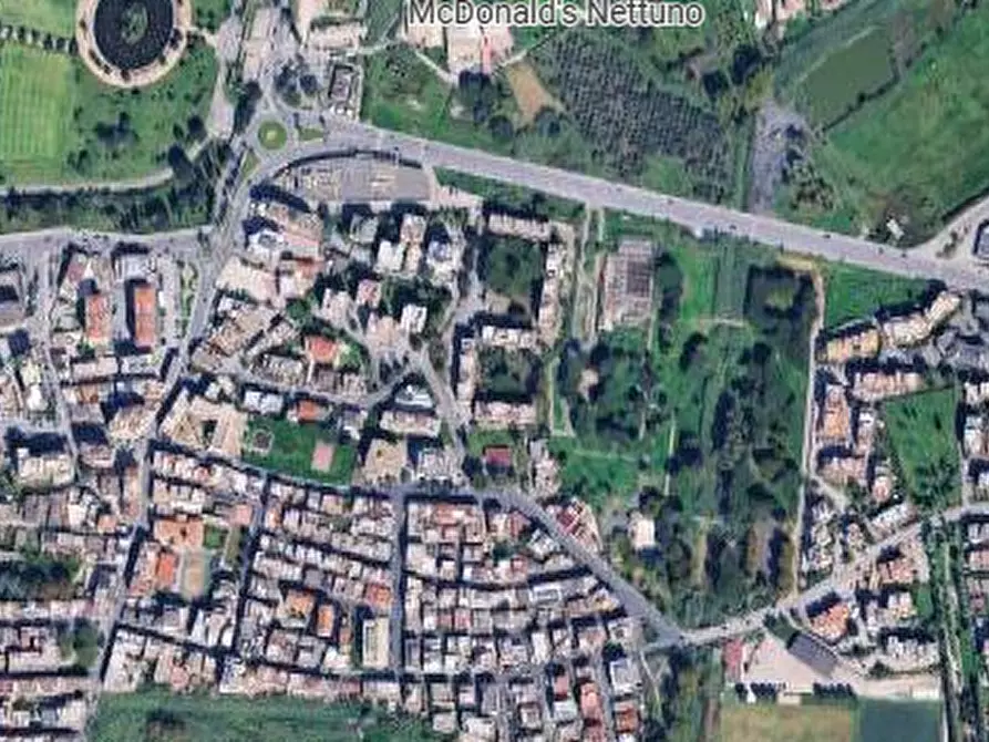 Immagine 4 di Ufficio in vendita  in Via Santa Maria a Nettuno