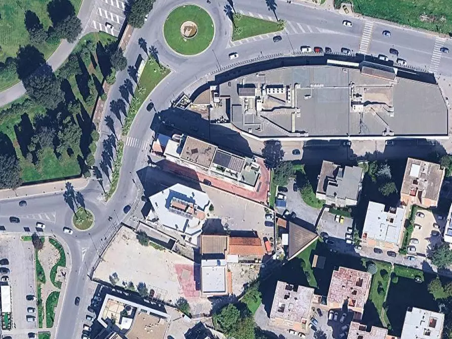 Immagine 2 di Ufficio in vendita  in Via Santa Maria a Nettuno
