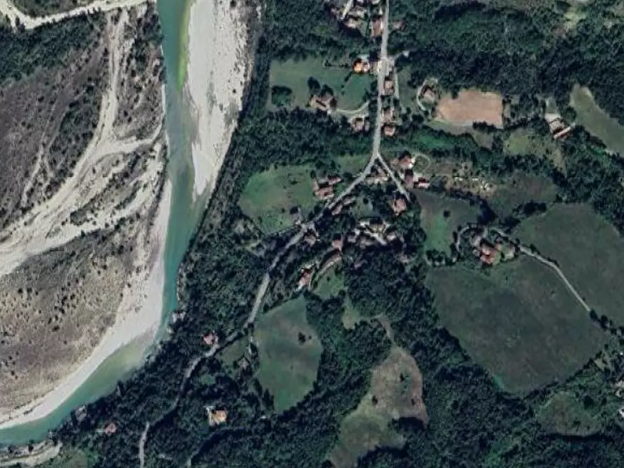 Immagine 21 di Appartamento in vendita  in Località Quadrelli a Travo