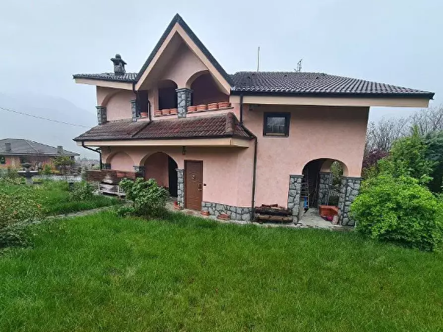 Immagine 7 di Villetta a schiera in vendita  in Via Primo Maggio a Chianocco