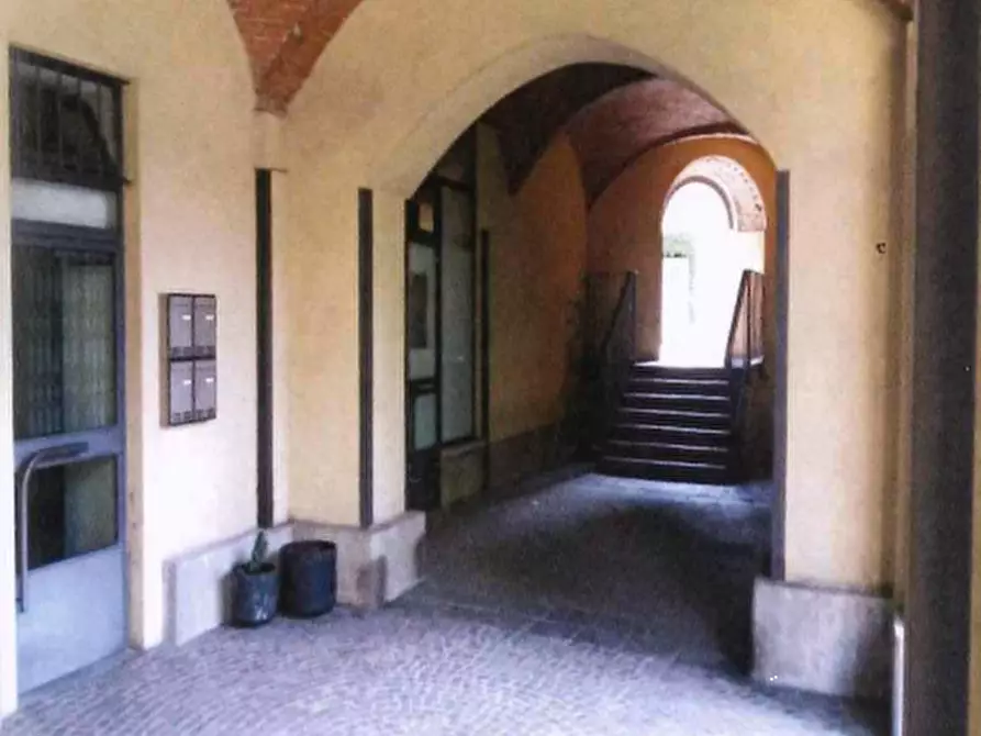 Immagine 1 di Negozio in vendita  in Via Cava di Sopra a Caprino Bergamasco