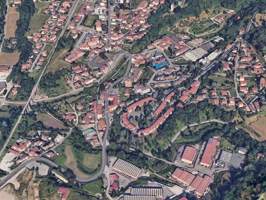 Immagine 8 di Negozio in vendita  in Via Cava di Sopra a Caprino Bergamasco