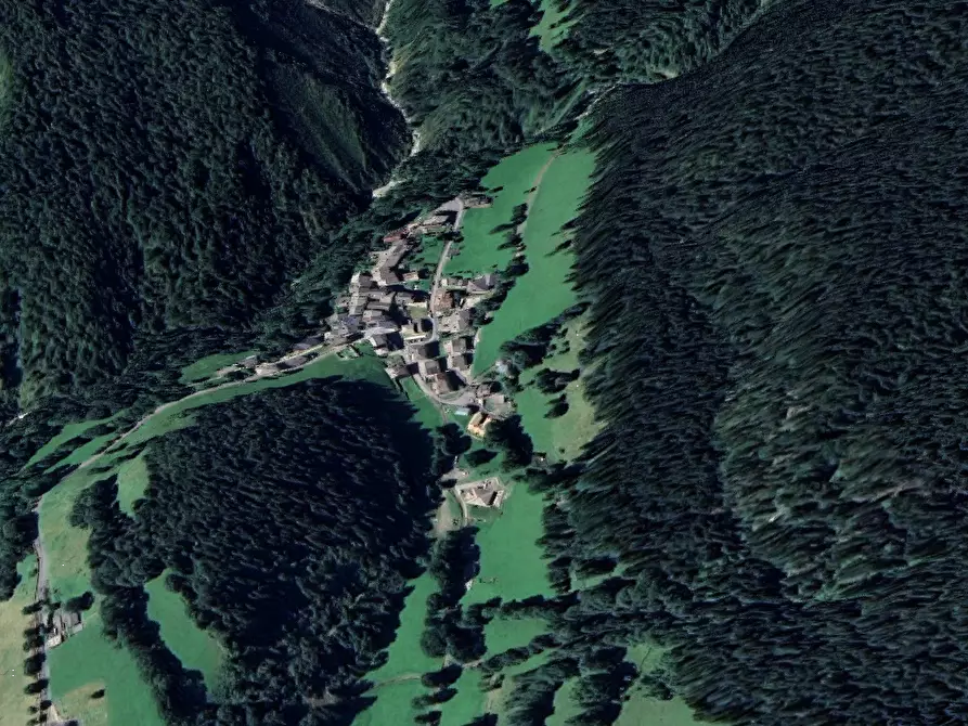 Immagine 16 di Appartamento in vendita  in Via Manina a Vilminore Di Scalve