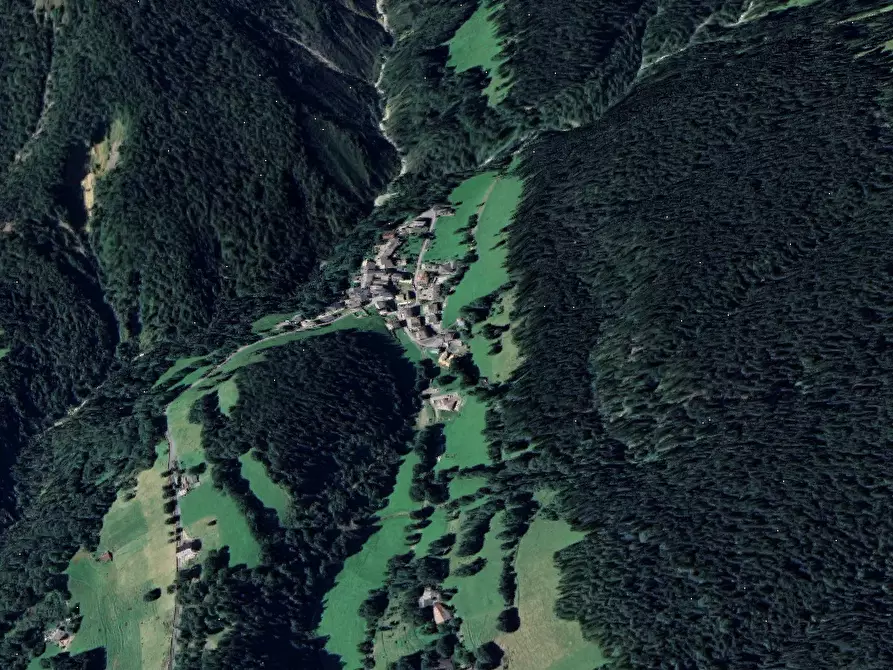 Immagine 17 di Appartamento in vendita  in Via Manina a Vilminore Di Scalve