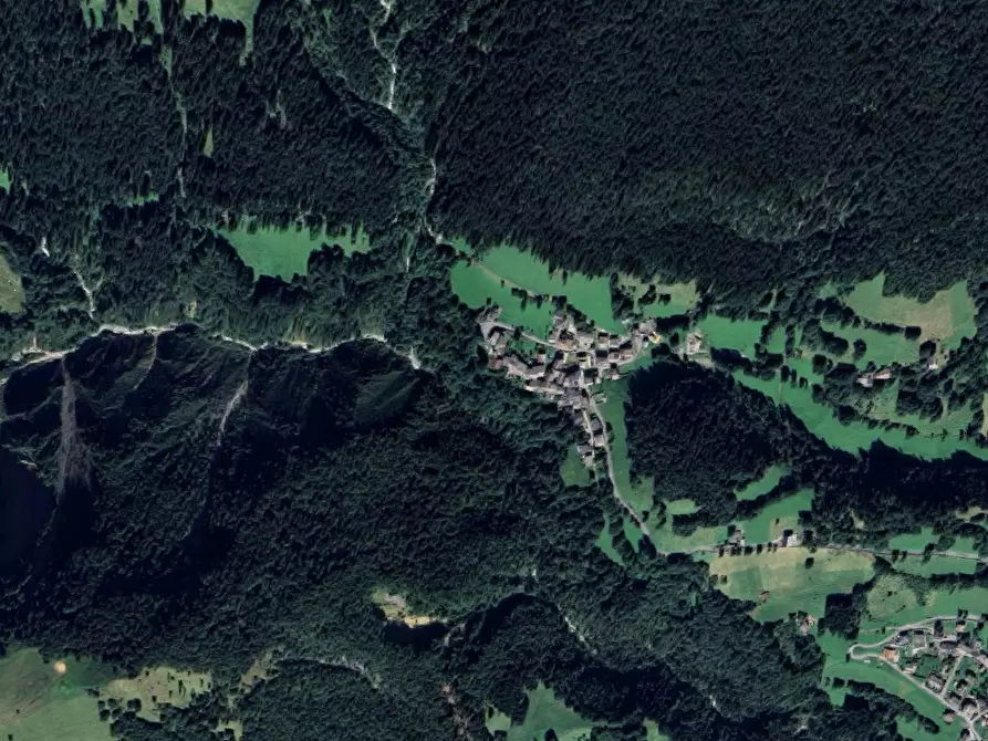 Immagine 5 di Appartamento in vendita  in Via Scultore Piccini  a Vilminore Di Scalve