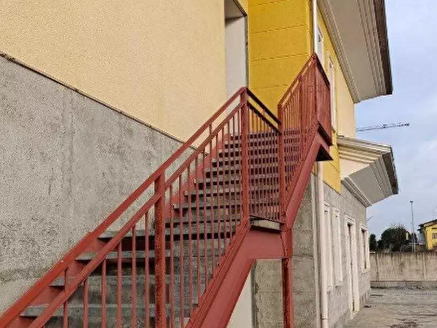 Immagine 2 di Hotel in vendita  in Via Vallere a Martinengo