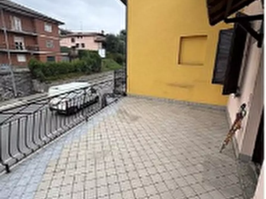 Immagine 2 di Appartamento in vendita  in Via Torrente Quisa a Bergamo