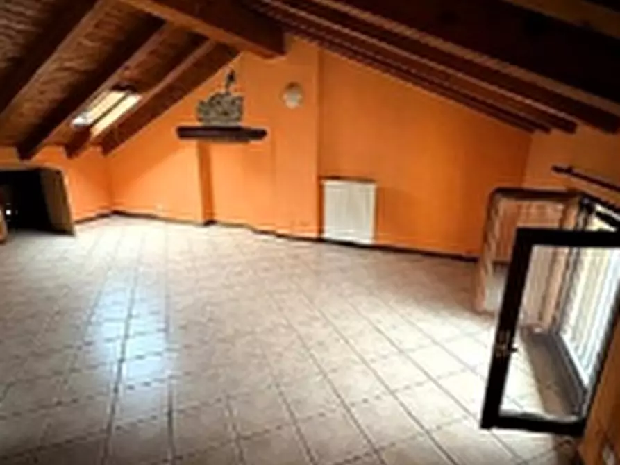 Immagine 25 di Appartamento in vendita  in Via Torrente Quisa a Bergamo