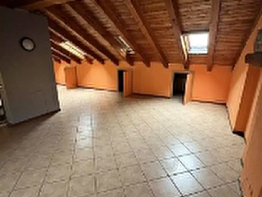 Immagine 26 di Appartamento in vendita  in Via Torrente Quisa a Bergamo