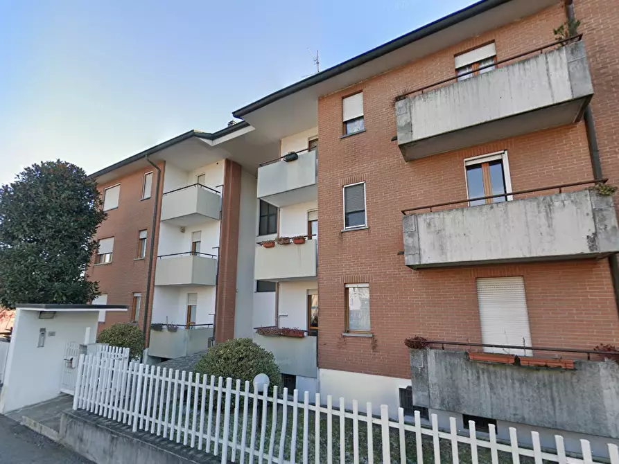Immagine 1 di Appartamento in vendita  in Via Pirandello  a Lentate Sul Seveso