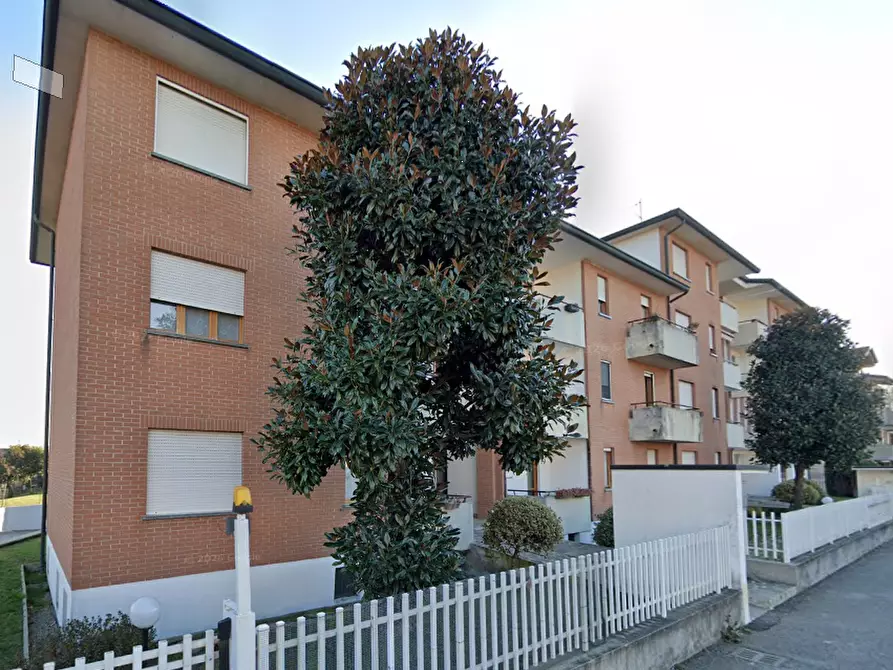 Immagine 4 di Appartamento in vendita  in Via Pirandello  a Lentate Sul Seveso