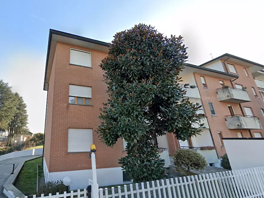 Immagine 7 di Appartamento in vendita  in Via Pirandello  a Lentate Sul Seveso