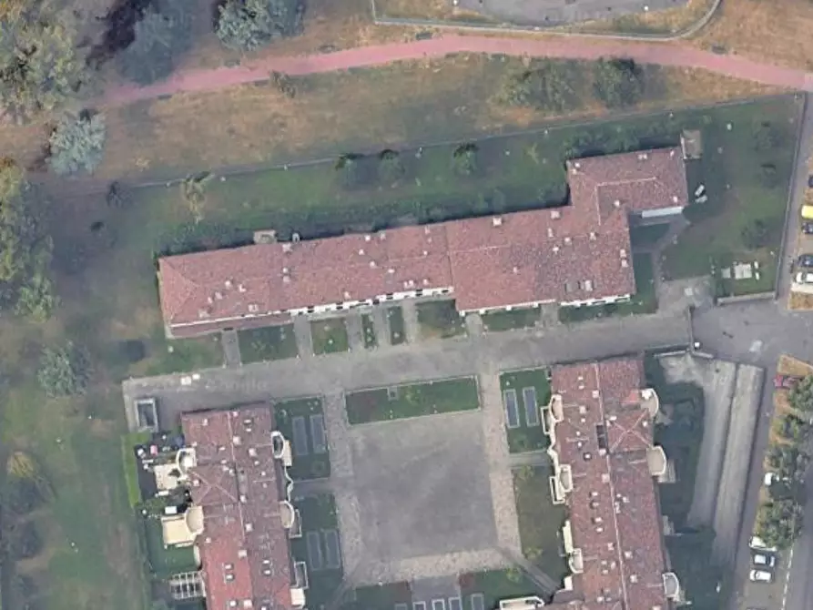 Immagine 5 di Garage in vendita  in Via Piero Calamandrei a Cologno Monzese