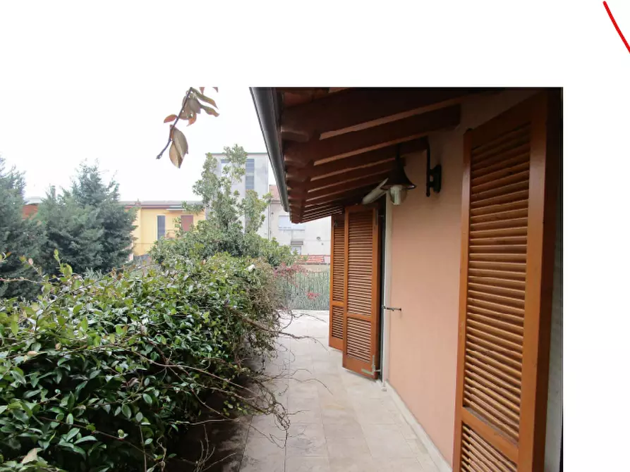 Immagine 2 di Porzione di villa in vendita  in Via Fiume a Lissone