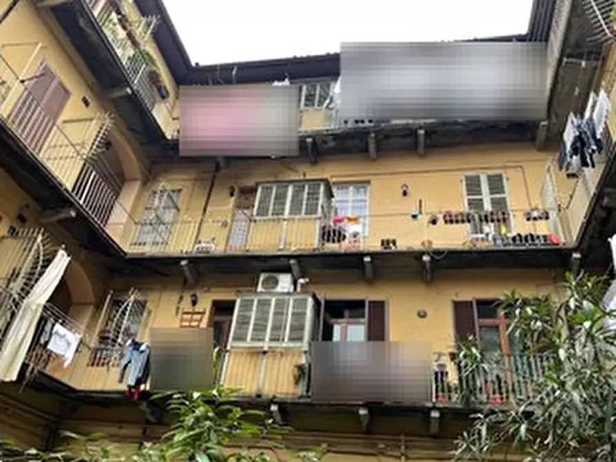 Immagine 2 di Appartamento in vendita  in Via Napione  a Torino