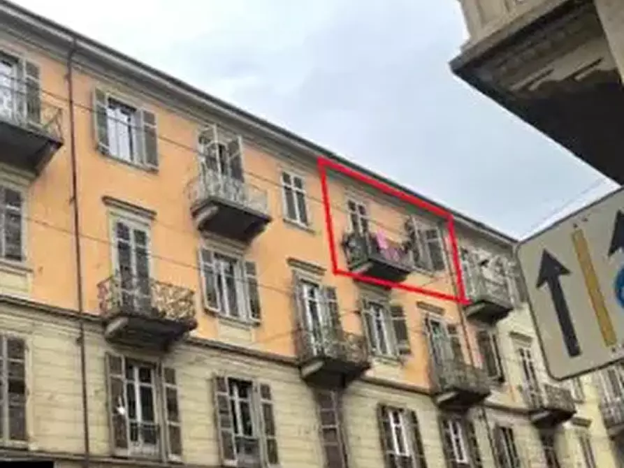 Immagine 4 di Appartamento in vendita  in Via Napione  a Torino
