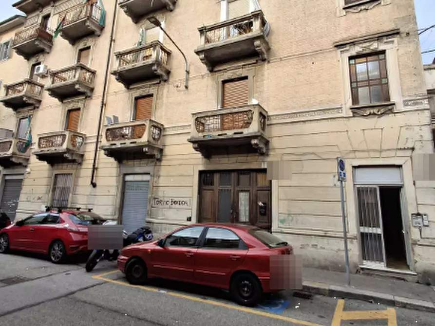 Immagine 1 di Magazzino in vendita  in Via Napione  a Torino