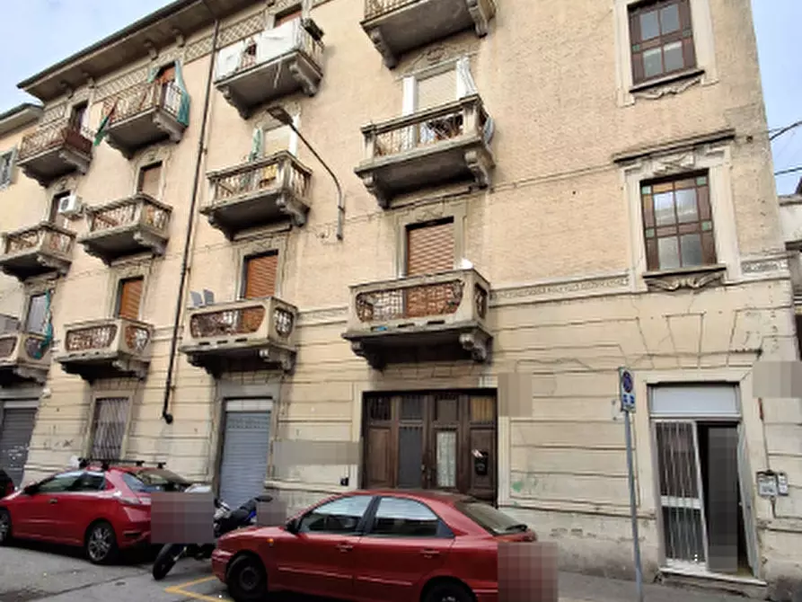 Immagine 3 di Magazzino in vendita  in Via Napione  a Torino