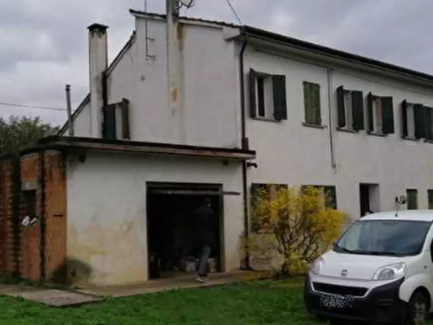 Immagine 1 di Casa indipendente in vendita  in Via Zagaria a Quinto Di Treviso