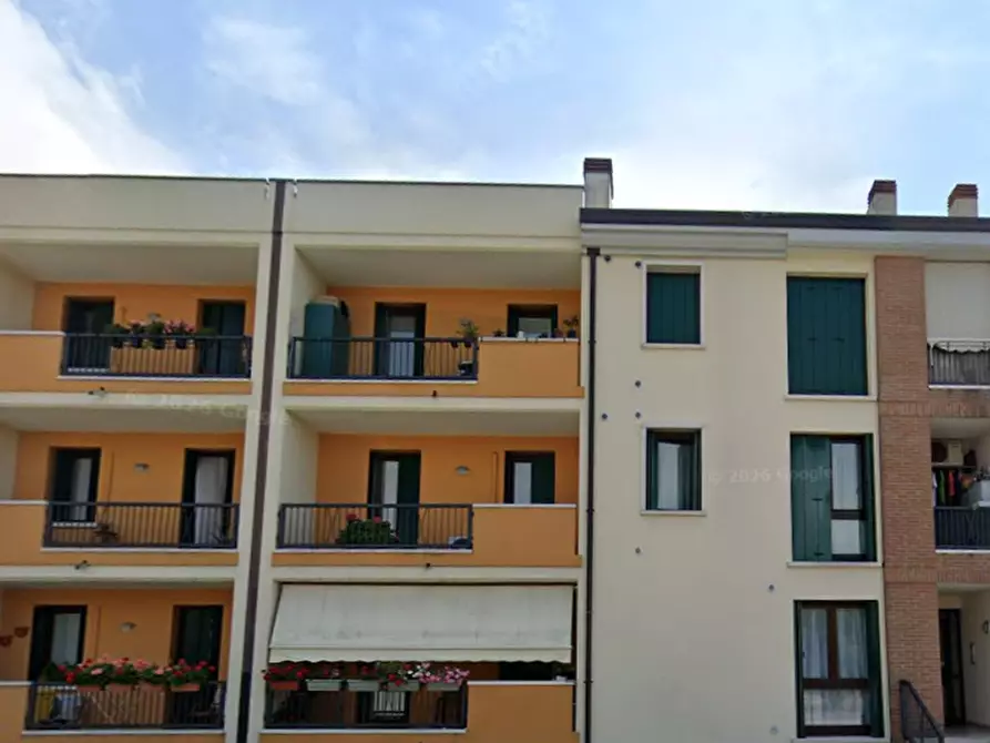 Immagine 2 di Appartamento in vendita  in Via Antonio Canova a Casier