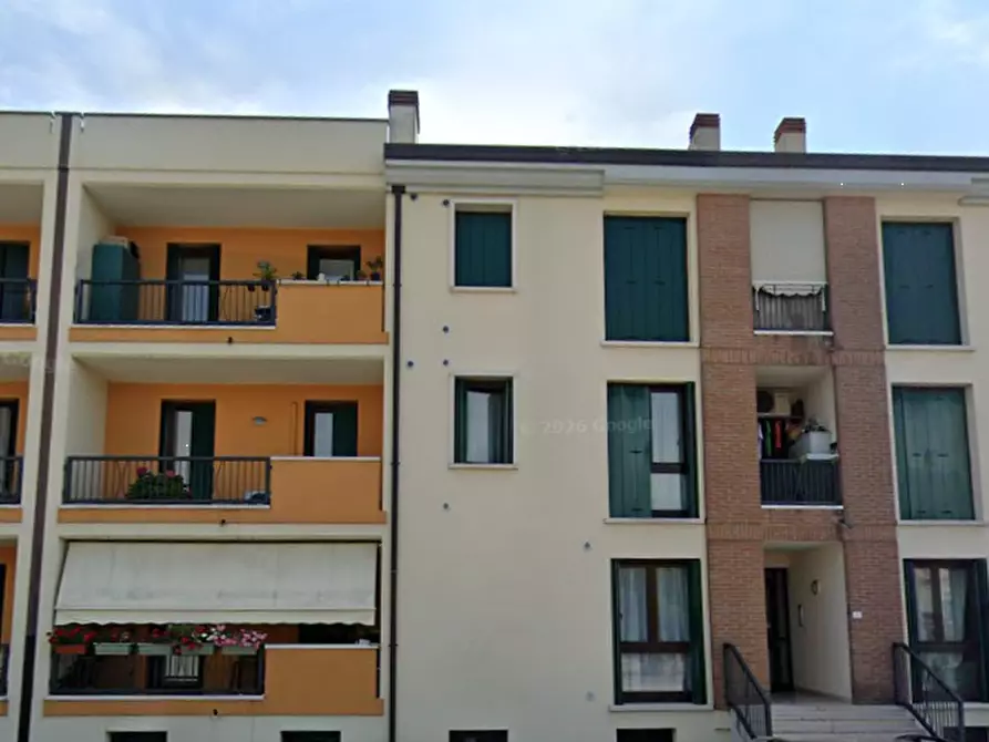 Immagine 5 di Appartamento in vendita  in Via Antonio Canova a Casier