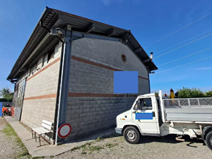 Immagine 4 di Magazzino in vendita  in Via degli Alpini a Arcade