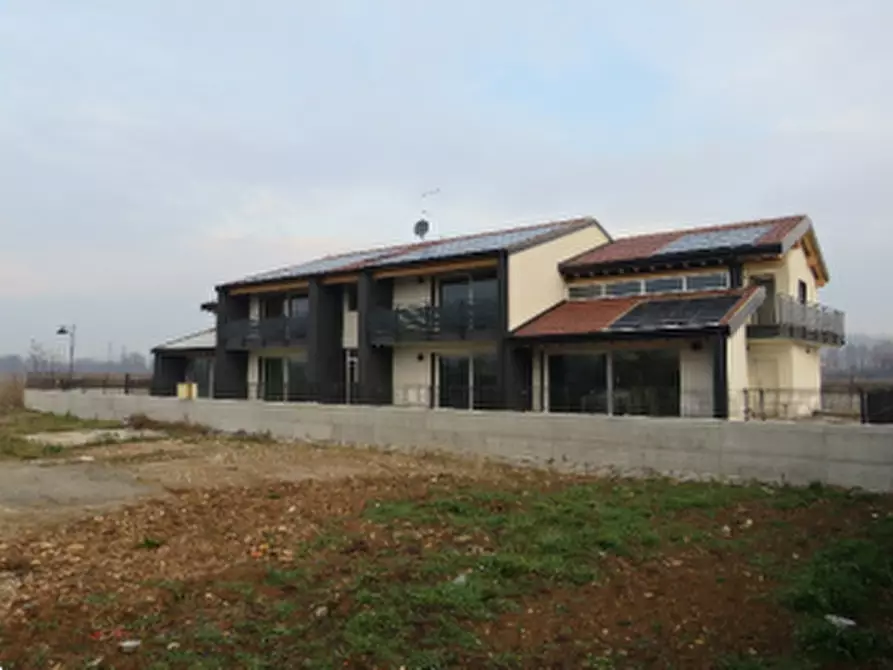 Immagine 3 di Appartamento in vendita  in Vicolo Don Puglisi a Lavagno