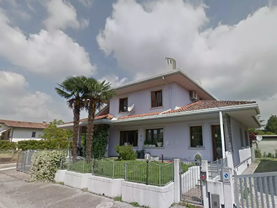 Immagine 15 di Villa in vendita  in Via Bando a Porpetto