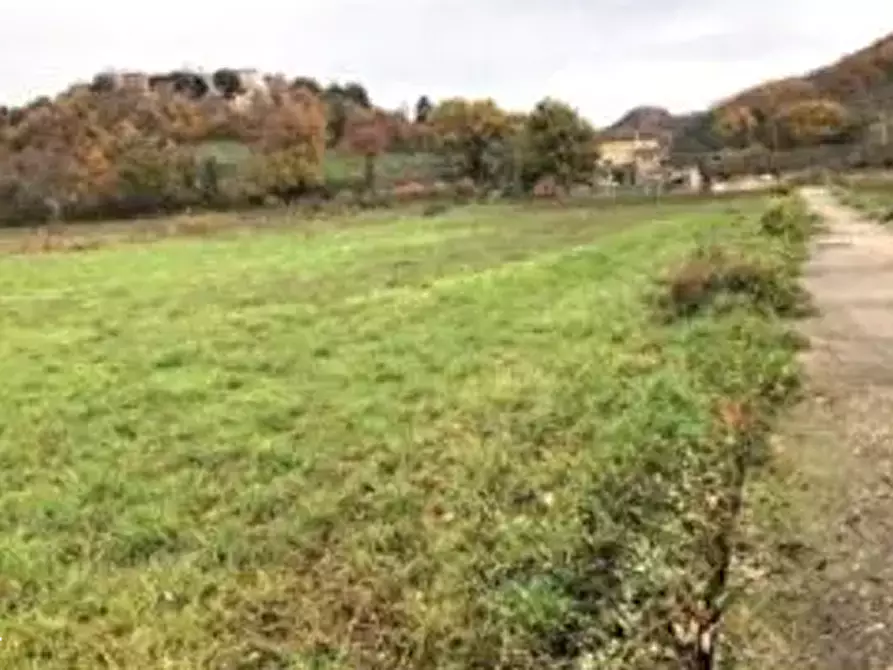Immagine 3 di Terreno edificabile in vendita  in Località La Palazzina a Urbania
