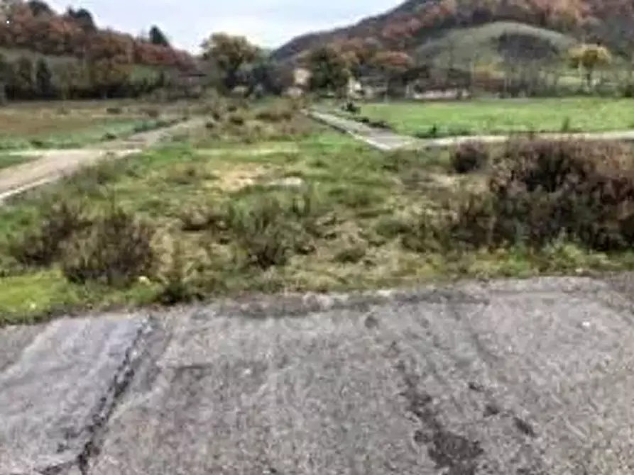 Immagine 5 di Terreno edificabile in vendita  in Località La Palazzina a Urbania