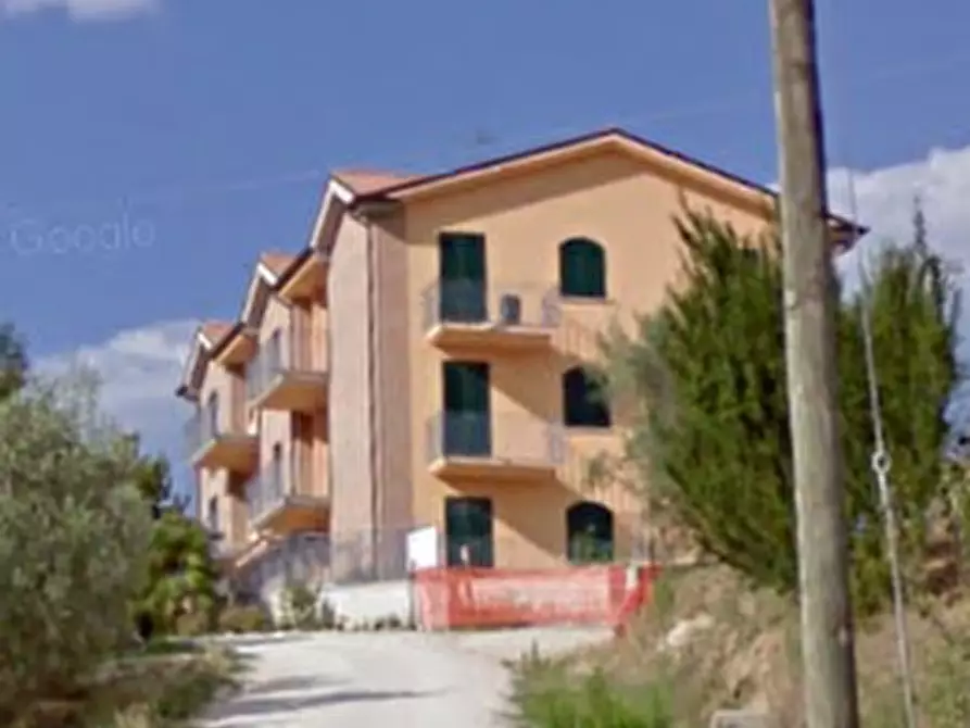 Immagine 5 di Appartamento in vendita  in  Contrada Palombara a Montegiorgio