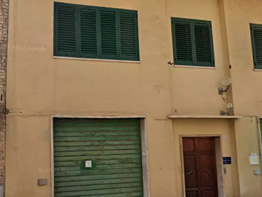 Immagine 4 di Negozio in vendita  in Via Giuseppe Garibaldi  a Ponzano Di Fermo