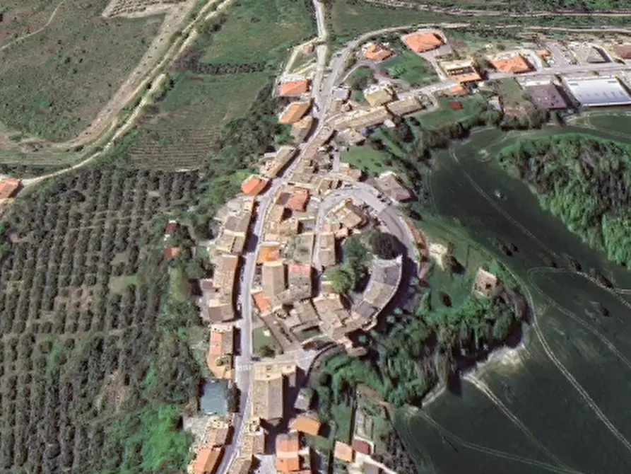 Immagine 10 di Negozio in vendita  in Via Giuseppe Garibaldi  a Ponzano Di Fermo