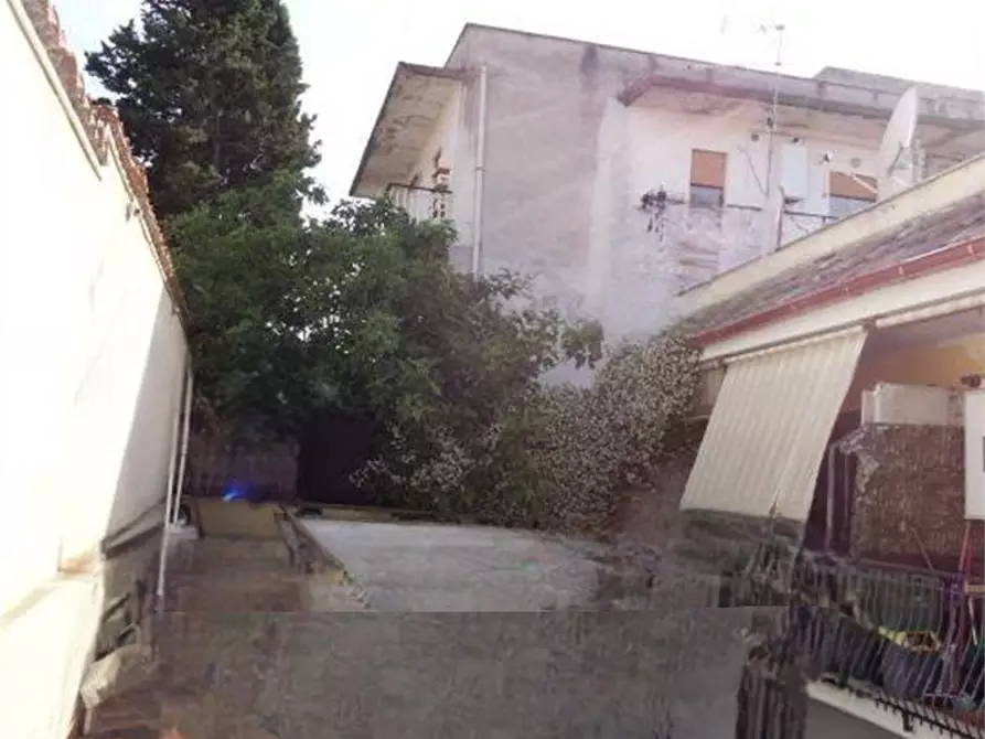 Immagine 6 di Appartamento in vendita  in Via Tusa a Roma