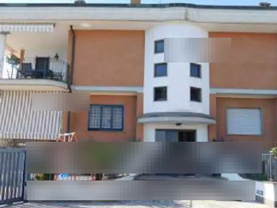 Immagine 1 di Appartamento in vendita  in Via Domenico Cigni a Roma