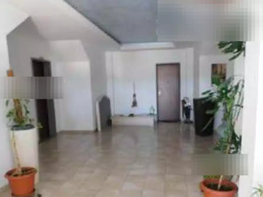 Immagine 3 di Appartamento in vendita  in Via Domenico Cigni a Roma