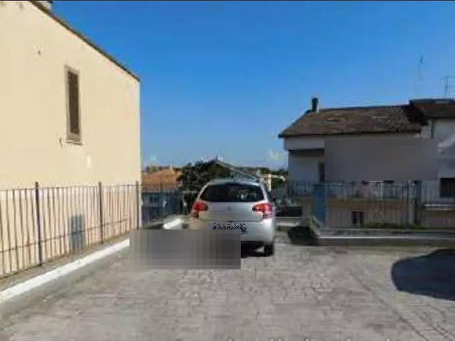Immagine 8 di Appartamento in vendita  in Via Domenico Cigni a Roma