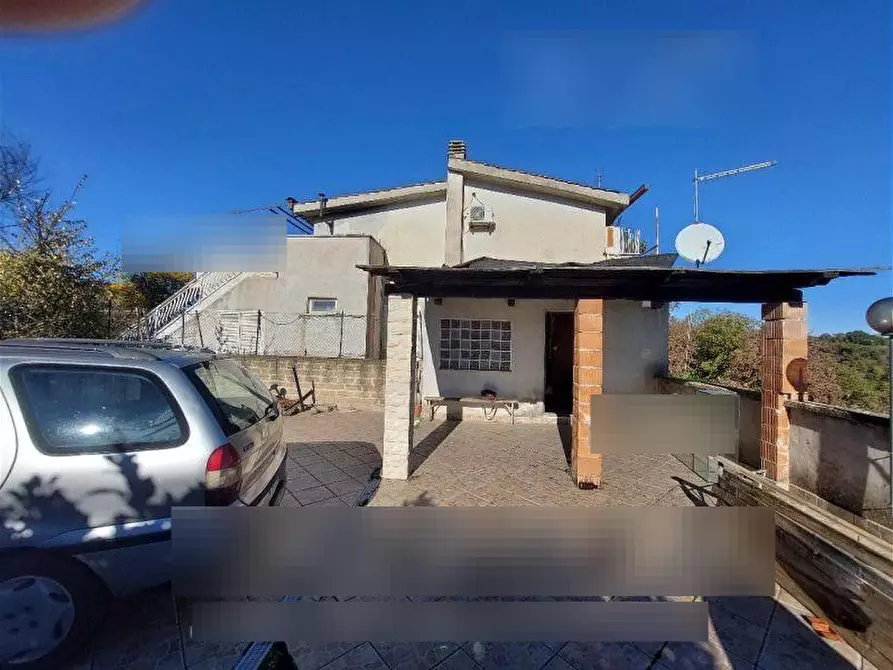 Immagine 1 di Porzione di casa in vendita  in Via Rivoli a Roma