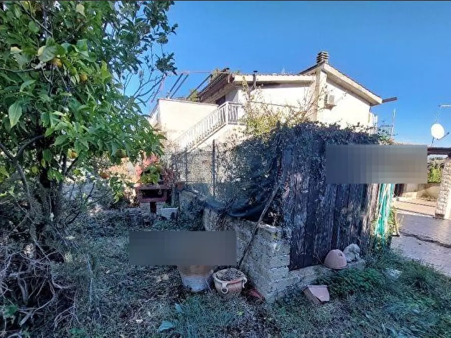 Immagine 4 di Porzione di casa in vendita  in Via Rivoli a Roma
